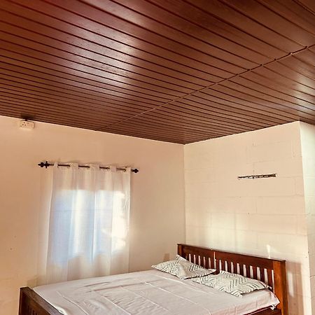 Villa Silent House à Kudayattur Extérieur photo